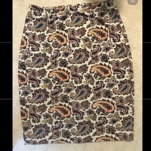 Dainty Jewells Pencil skirt size large